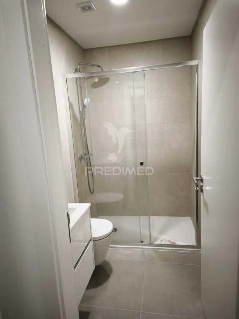 Apartamento T1 para Venda em Esgueira