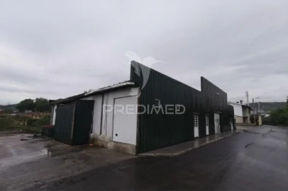 Armazém para Venda em Préstimo e Macieira de Alcoba