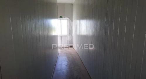 Armazém para Venda em Préstimo e Macieira de Alcoba
