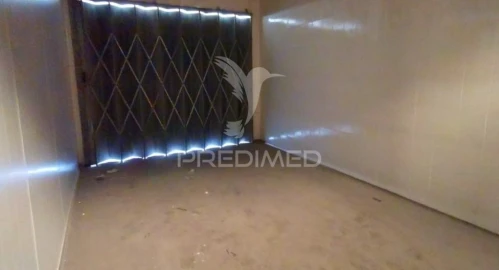 Armazém para Venda em Préstimo e Macieira de Alcoba