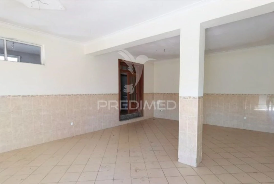 Armazém para Venda em Préstimo e Macieira de Alcoba Foto 5