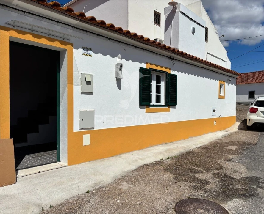 Moradia T3 para Venda em São Bento do Cortiço e Santo Estêvão Foto 1