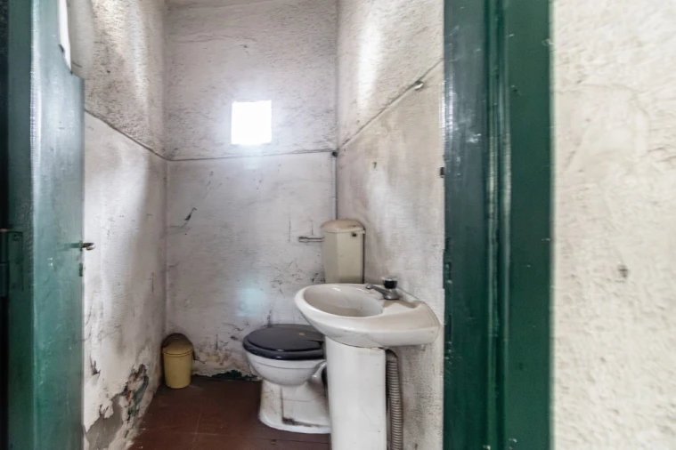 Armazém para Venda em Eiras e São Paulo de Frades Foto 13