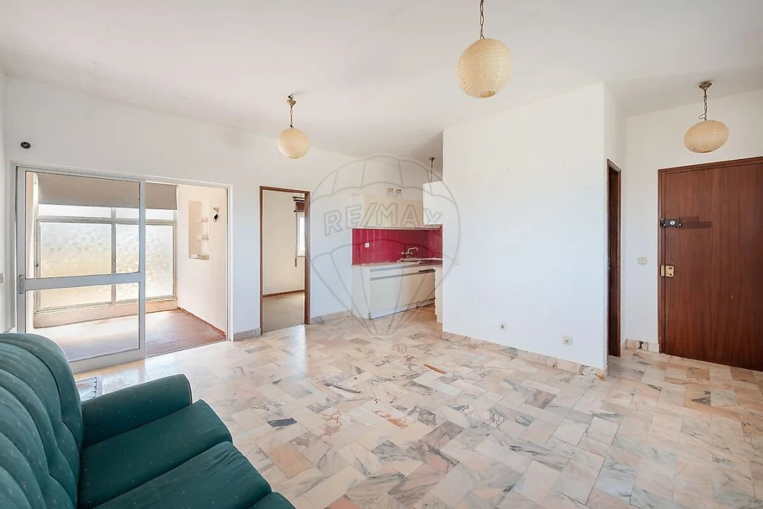 Apartamento T1 para Venda em Aljezur Foto 2
