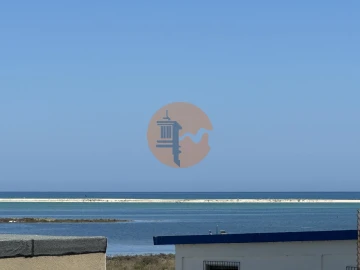 Moradia T3 para Venda em Moncarapacho e Fuseta