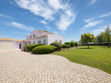 Quinta T6 para Venda em Guia