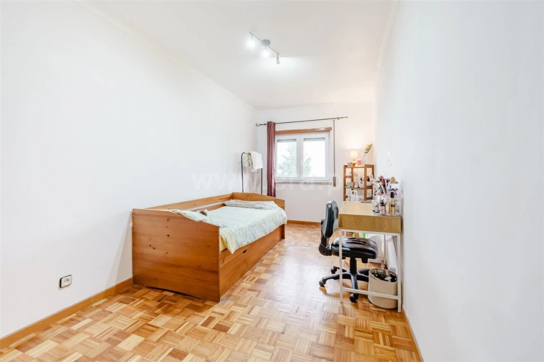 Apartamento T3 para Venda em Covilhã e Canhoso Foto 8