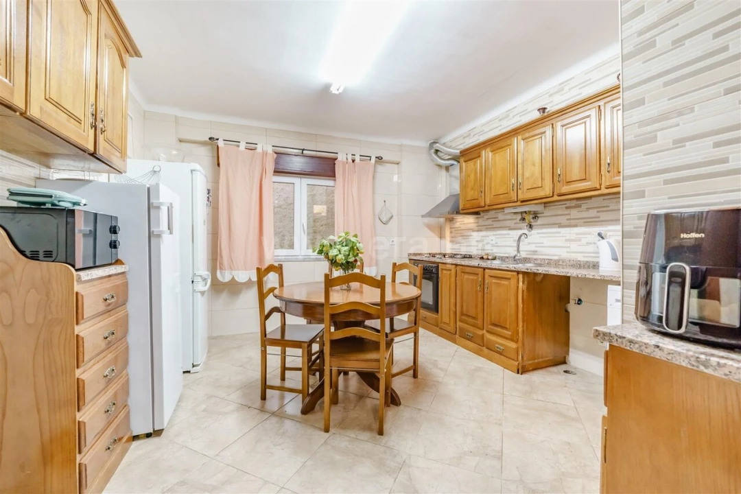 Apartamento T3 para Venda em Covilhã e Canhoso Foto 1
