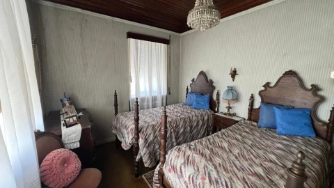 Moradia T3 para Venda em Arrifana