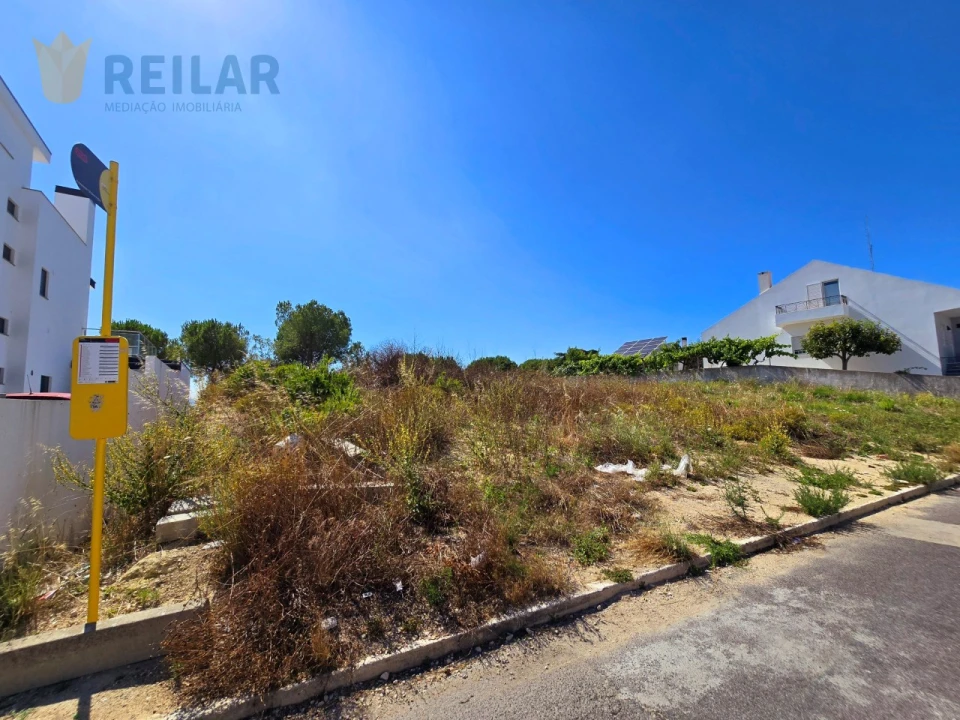 Terreno para Venda em Santa Iria de Azoia, São João da Talha e Bobadela Foto 1
