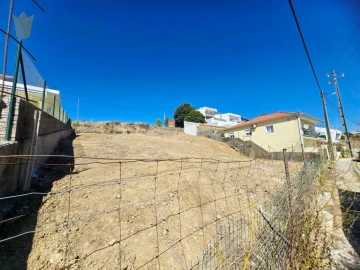 Terreno para Venda em Vialonga