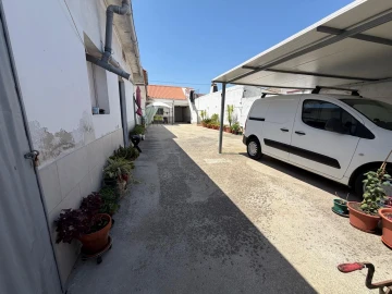 Moradia T5 para Venda em Alpiarça