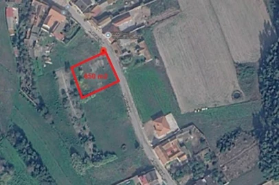 Terreno P/ Prédio para Venda em Mira