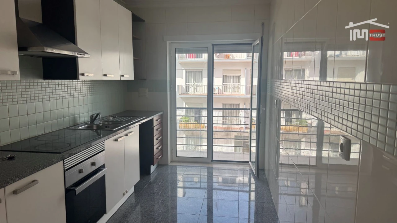 Apartamento T2 para Arrendamento em Fatima Foto 1
