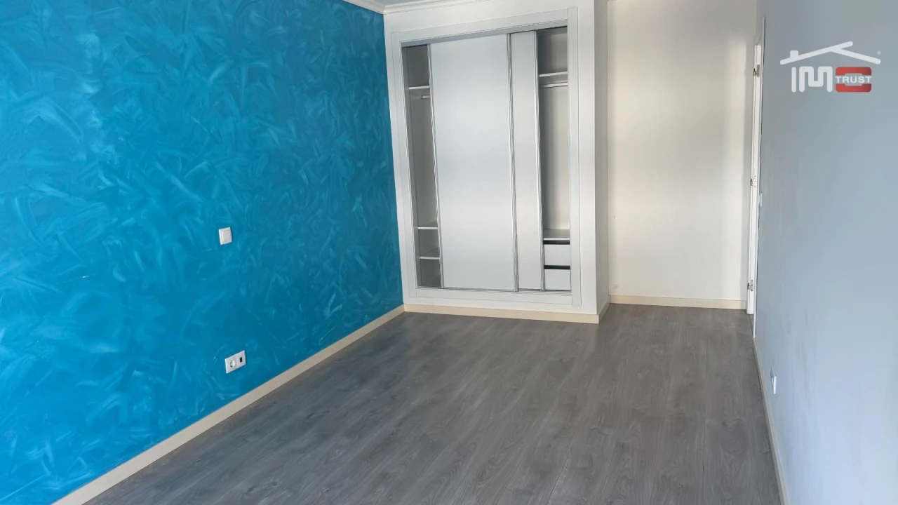 Apartamento T2 para Arrendamento em Fatima Foto 3