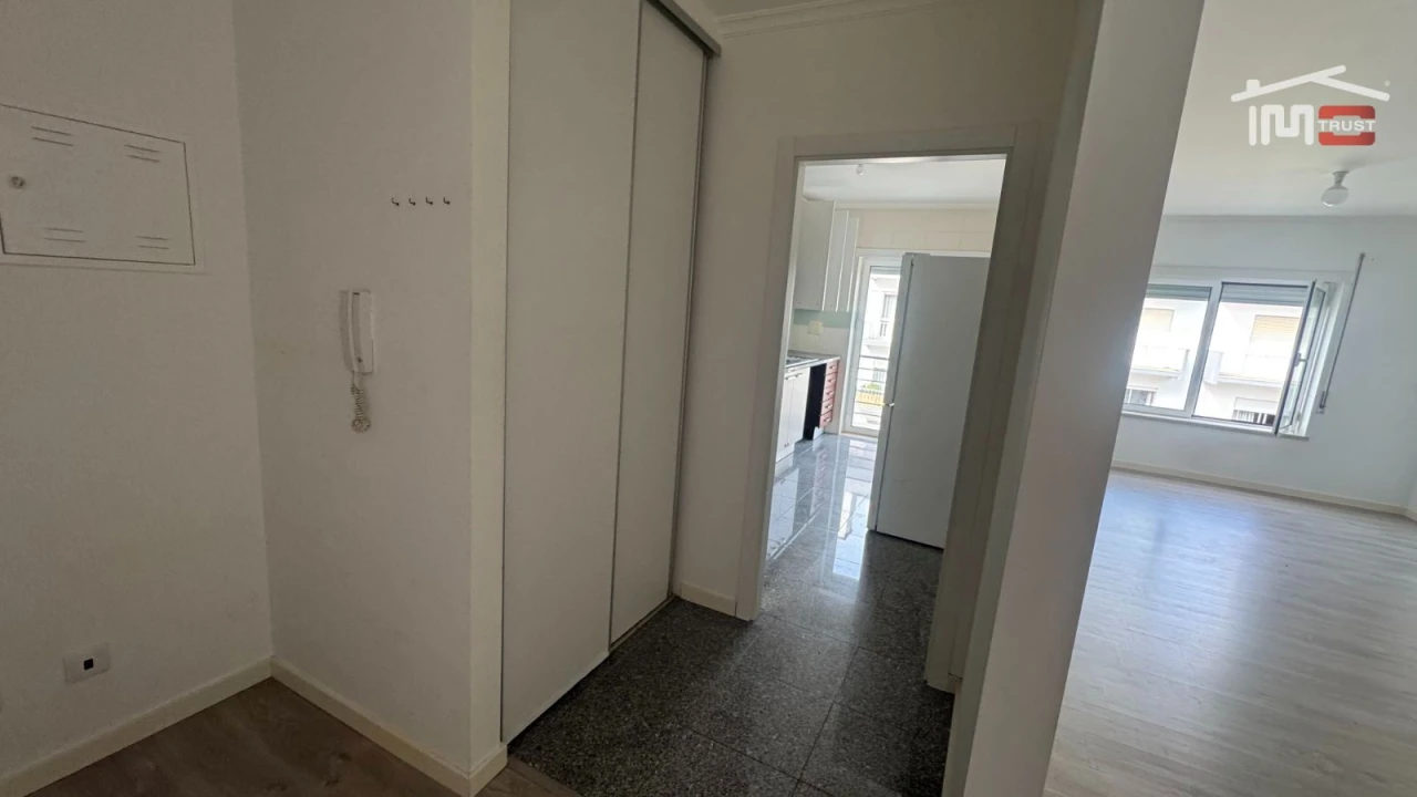 Apartamento T2 para Arrendamento em Fatima Foto 17