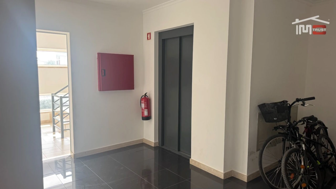Apartamento T2 para Arrendamento em Fatima Foto 22