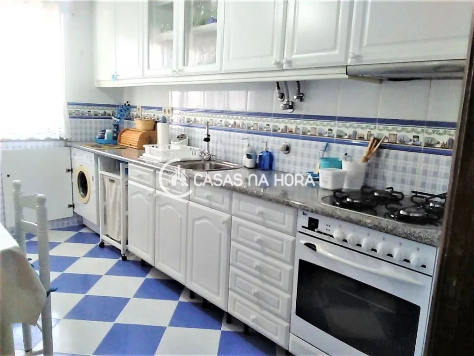 Apartamento T2 para Venda em Setubal (São Sebastião) Foto 1