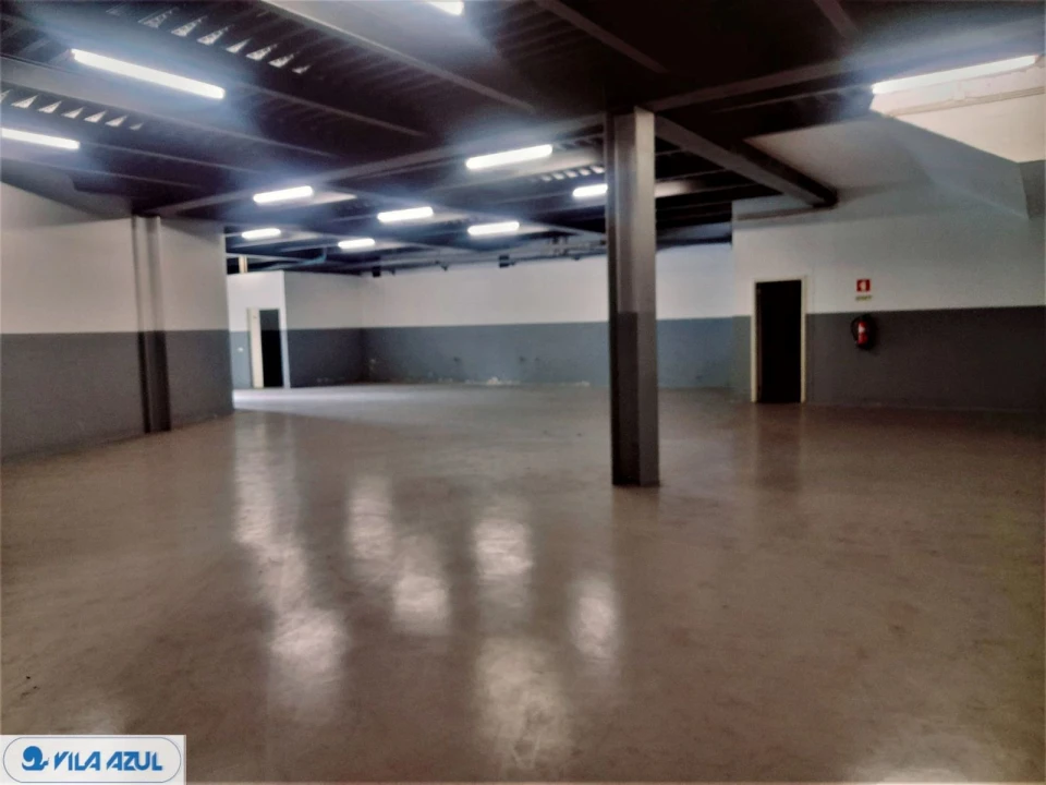 Armazém para Arrendamento em Moreira Foto 1