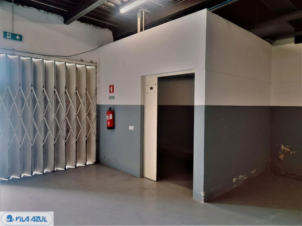 Armazém para Arrendamento em Moreira Foto 11