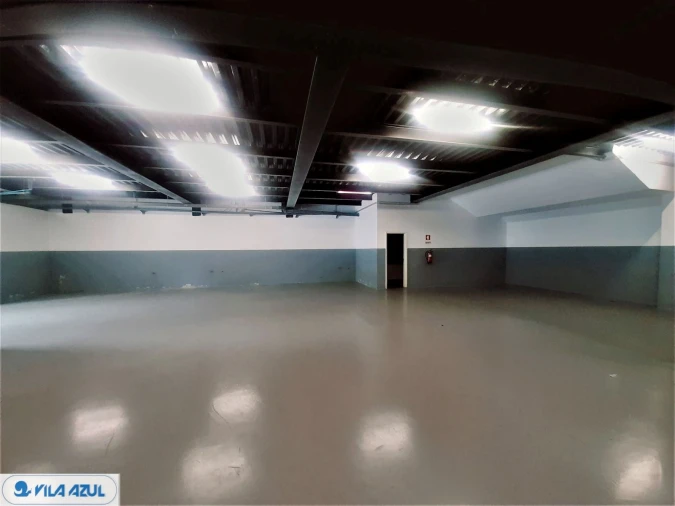 Armazém para Arrendamento em Moreira Foto 3