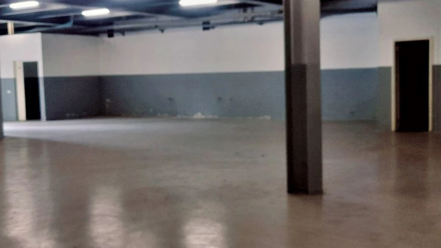 Armazém para Arrendamento em Moreira