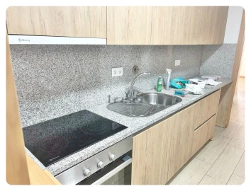 Apartamento T2 para Arrendamento em Gondomar (São Cosme), Valbom e Jovim