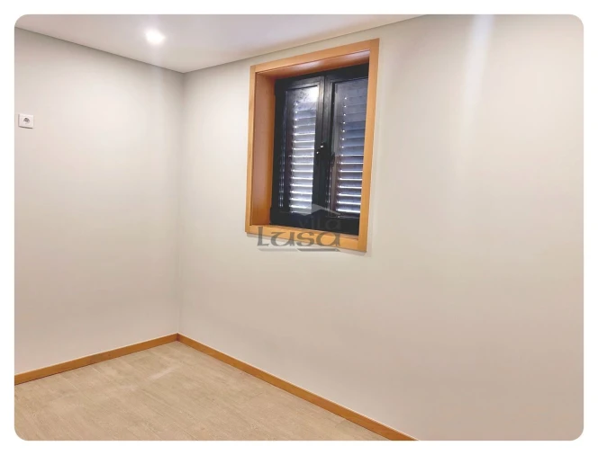Apartamento T2 para Arrendamento em Gondomar (São Cosme), Valbom e Jovim Foto 3