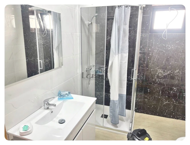Apartamento T2 para Arrendamento em Gondomar (São Cosme), Valbom e Jovim Foto 12