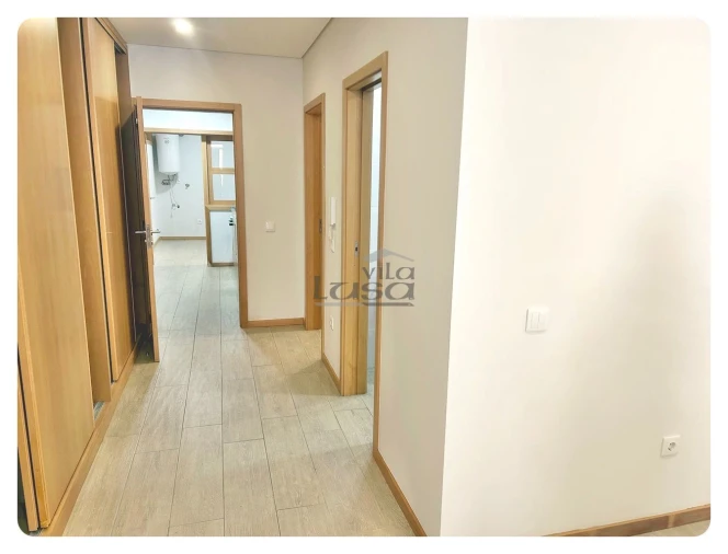Apartamento T2 para Arrendamento em Gondomar (São Cosme), Valbom e Jovim Foto 14