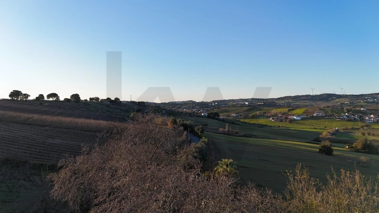 Quinta T6 para Venda em Dois Portos e Runa Foto 29