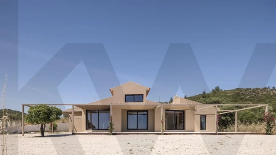 Moradia T5 para Venda em Sesimbra (Santiago)