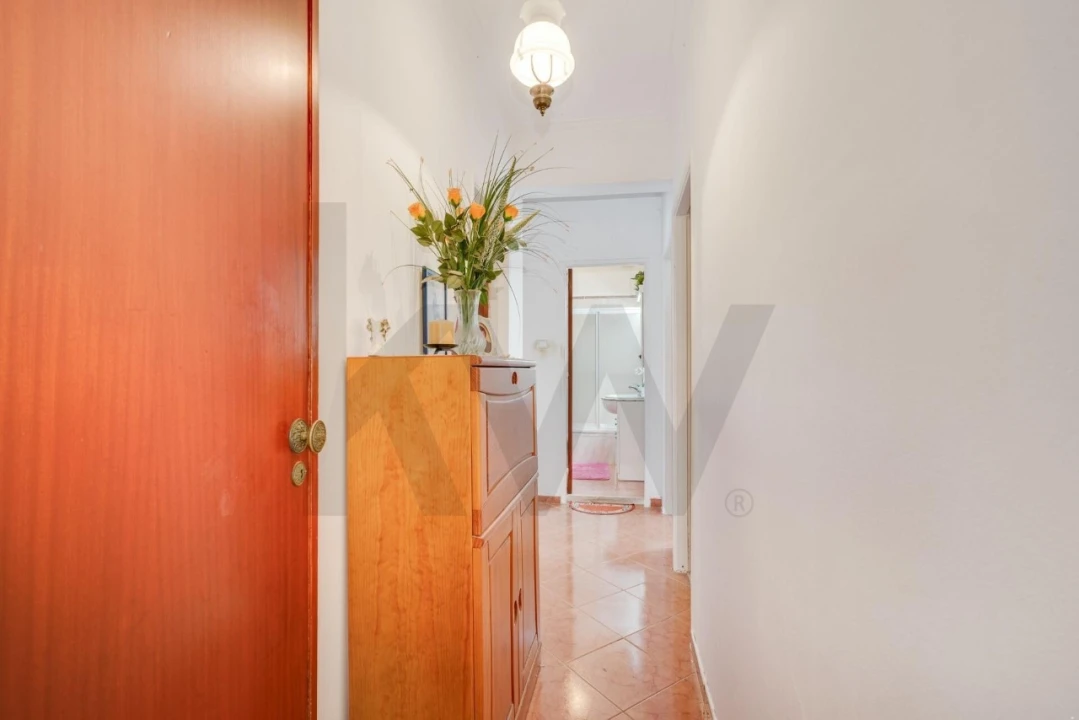 Apartamento T3 para Venda em Águas Livres Foto 5