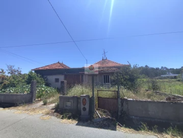 Moradia T3 para Venda em Bustos, Troviscal e Mamarrosa