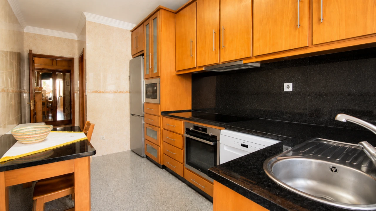 Apartamento T3 para Venda em Ermesinde Foto 4