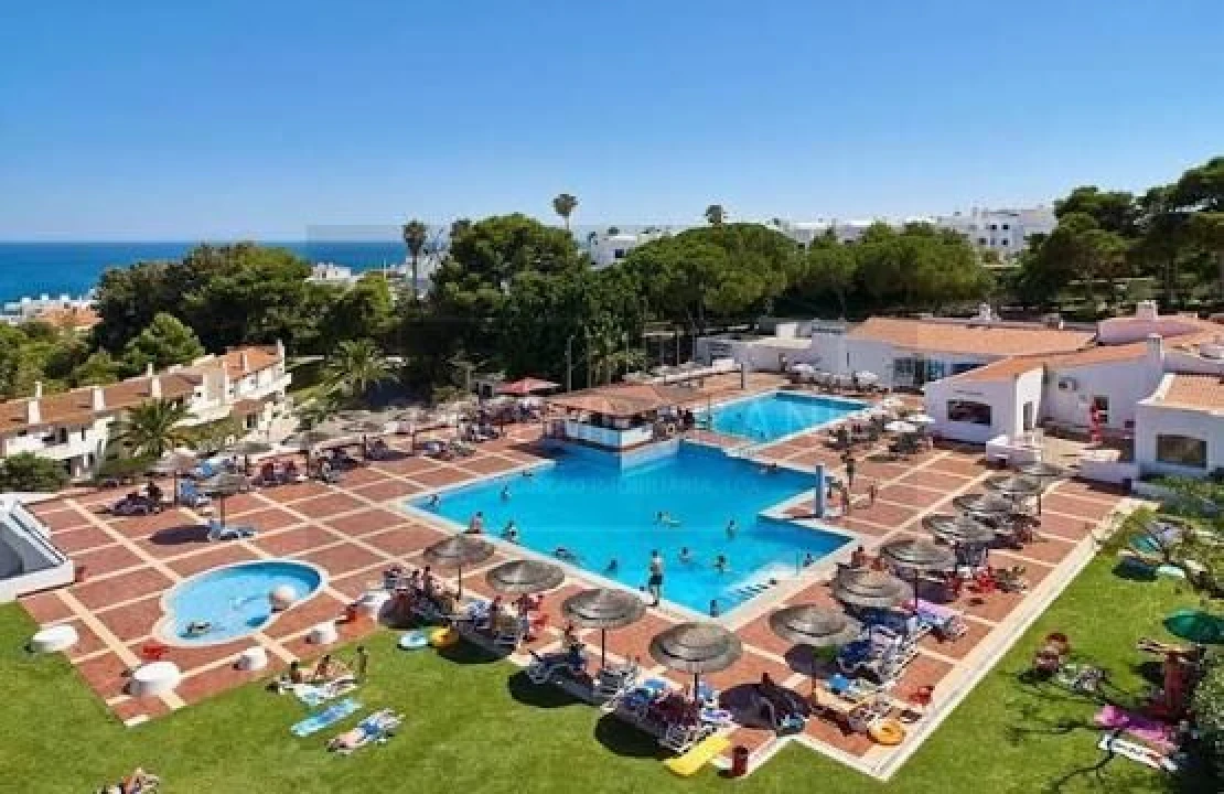 Apartamento T0 para Venda em Albufeira e Olhos de Água Foto 9