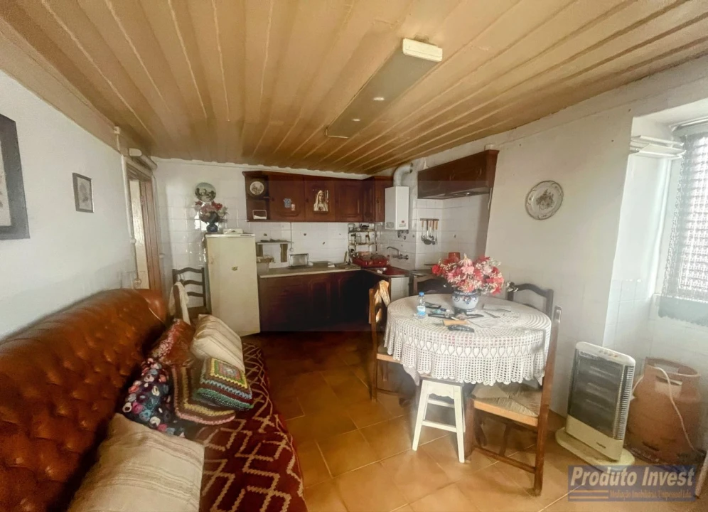 Moradia T4 para Venda em Alpedrinha Foto 11