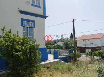Moradia T7 para Venda em Mouriscas