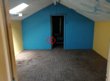 Moradia T7 para Venda em Mouriscas
