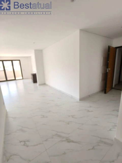 Apartamento T3 para Venda em Arco de Baúlhe e Vila Nune