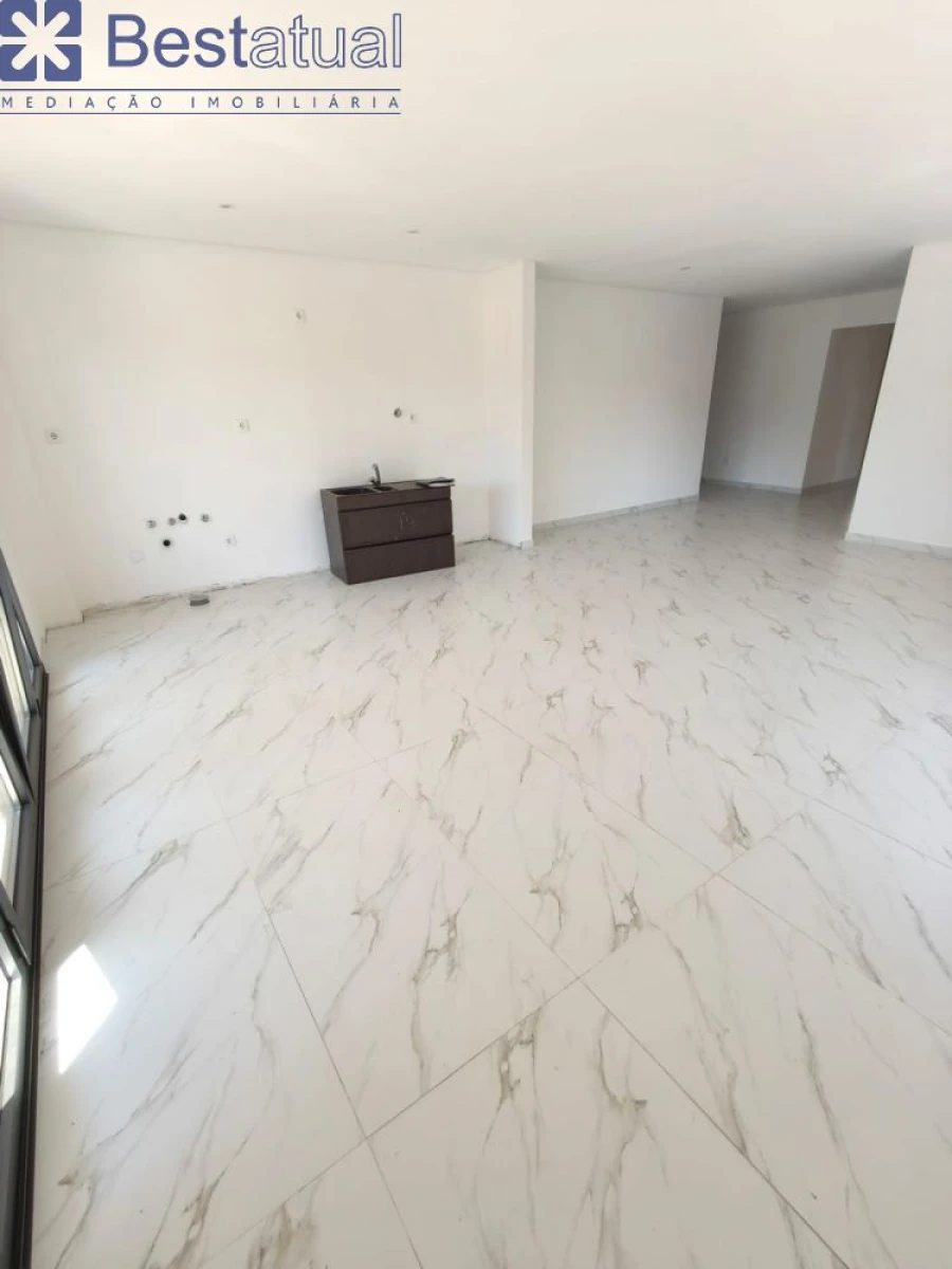 Apartamento T3 para Venda em Arco de Baúlhe e Vila Nune Foto 6