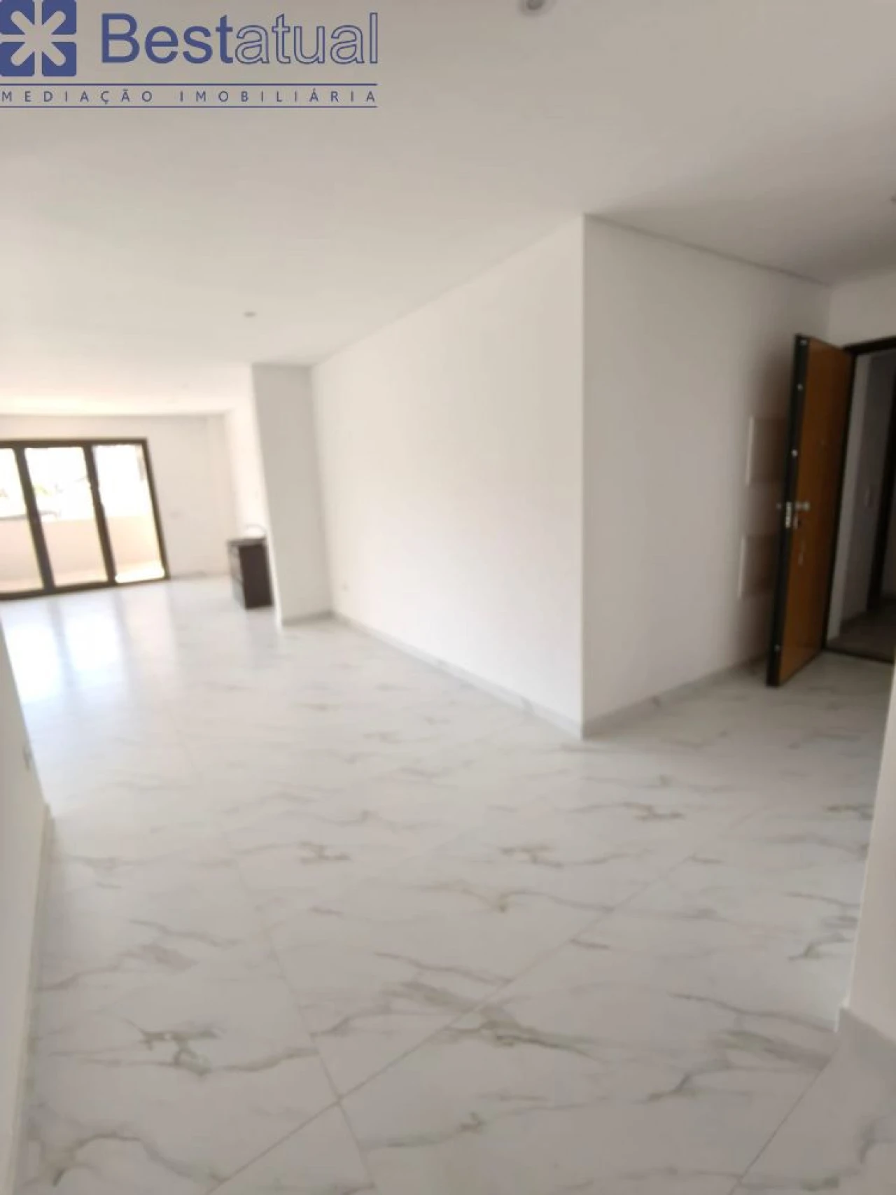 Apartamento T3 para Venda em Arco de Baúlhe e Vila Nune Foto 10
