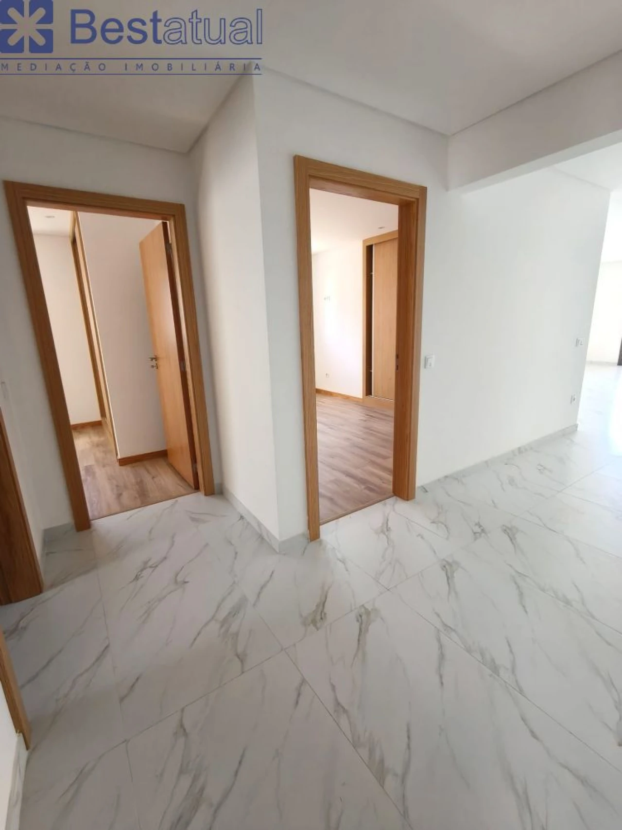 Apartamento T3 para Venda em Arco de Baúlhe e Vila Nune Foto 18