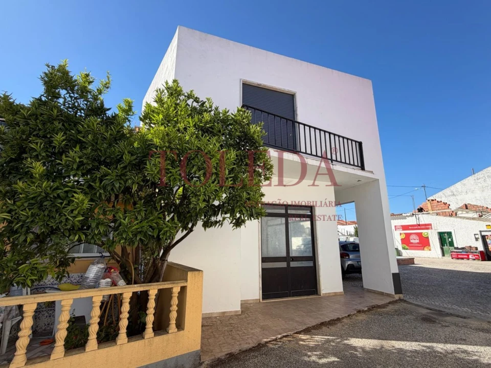 Moradia T2 para Venda em Manique do Intendente, Vila Nova de São Pedro e Maçussa Foto 4