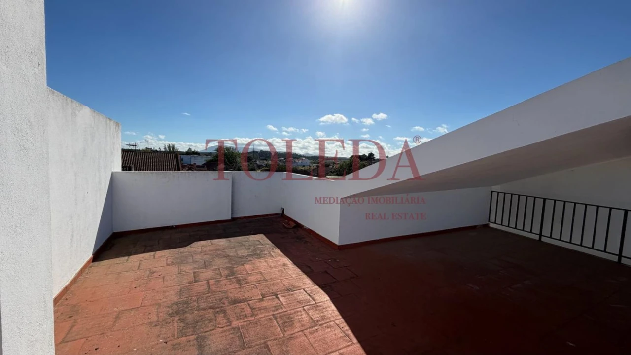 Moradia T2 para Venda em Manique do Intendente, Vila Nova de São Pedro e Maçussa Foto 25