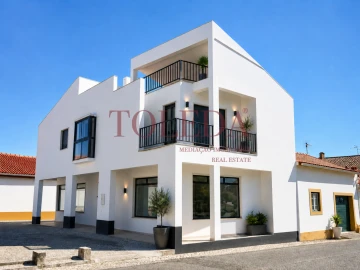 Moradia T2 para Venda em Manique do Intendente, Vila Nova de São Pedro e Maçussa