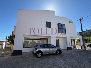 Moradia T2 para Venda em Manique do Intendente, Vila Nova de São Pedro e Maçussa