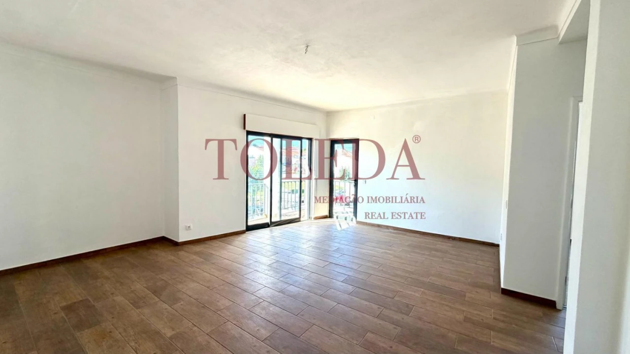 Moradia T2 para Venda em Manique do Intendente, Vila Nova de São Pedro e Maçussa Foto 7