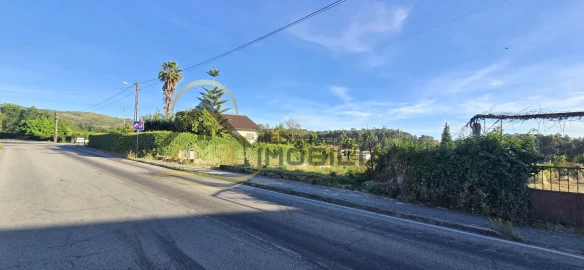 Moradia T3 para Venda em Quinchães