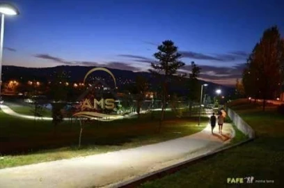Moradia T3 para Venda em Quinchães